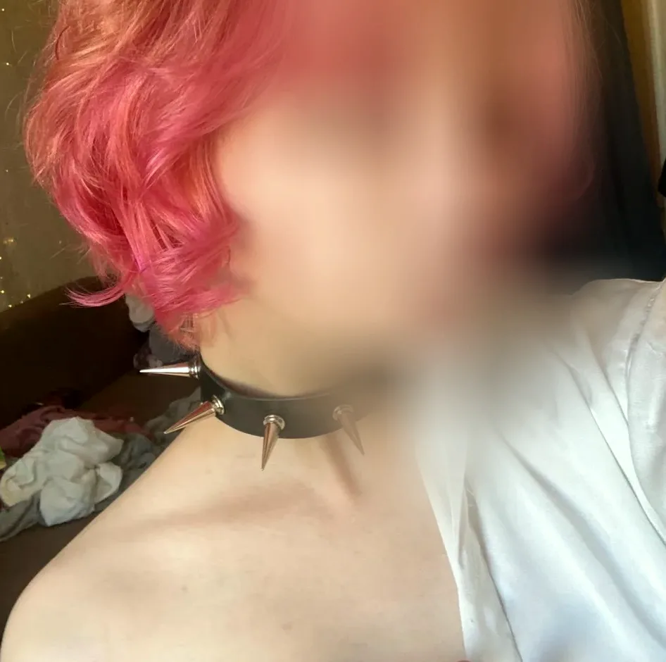 Alice, 19